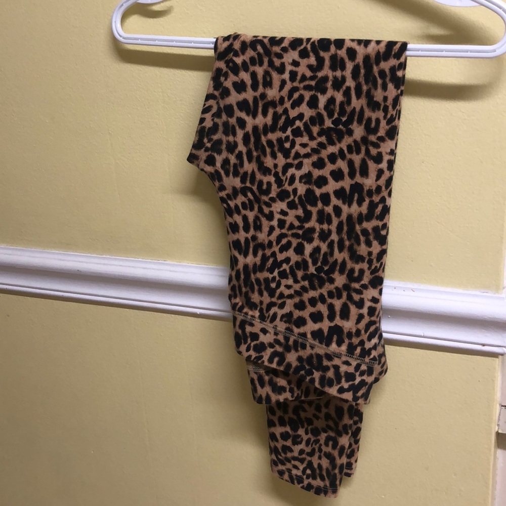 Victoria’s Secret legging